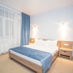 Семейный (Семейный номер с боковым видом на море), Dream Hotel Anapa