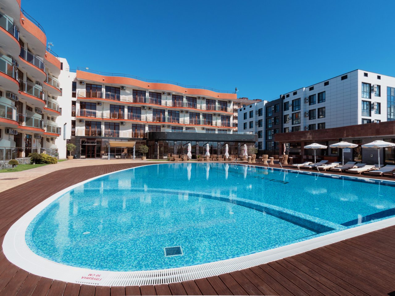 Открытый бассейн (сезонный подогрев), Dream Hotel Anapa