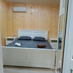 Люкс (Люкс трехместный), База отдыха Джамп