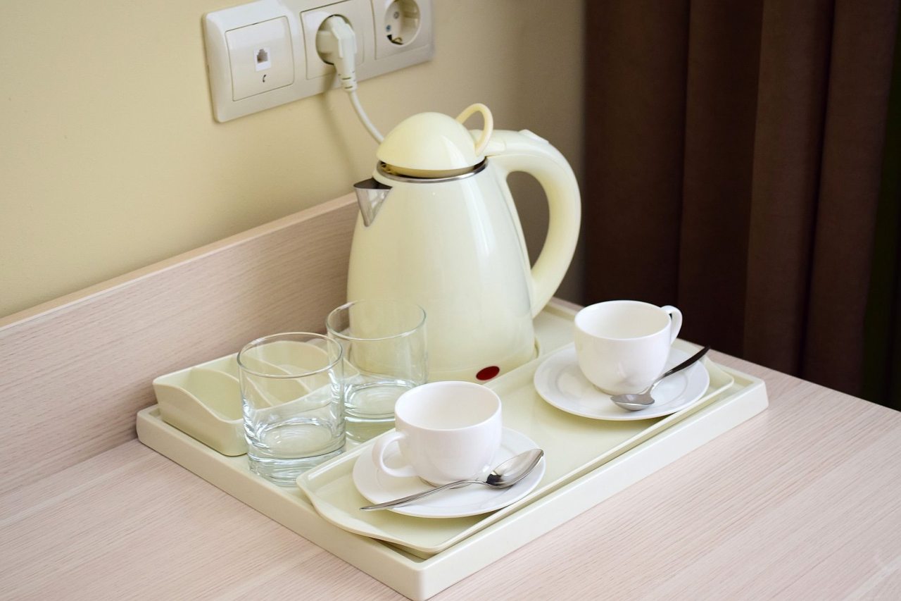 Двухместный (Улучшенный двухместный номер с 2 отдельными кроватями с 08:00 до 22:00), Санаторий Кедр