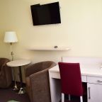 Двухместный (Улучшенный двухместный номер с 2 отдельными кроватями с 08:00 до 22:00), Санаторий Кедр