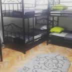 Номер (Кровать в общем 4-местном номере для мужчин и женщин), Enjoy The Hostel