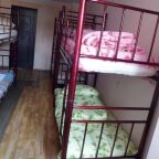 Номер (Кровать в общем 8-местном номере для мужчин и женщин), Hostel Everyday Lux