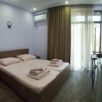 Двухместный (Двухместный номер с 2 двуспальными кроватями), Hotel MICHEL