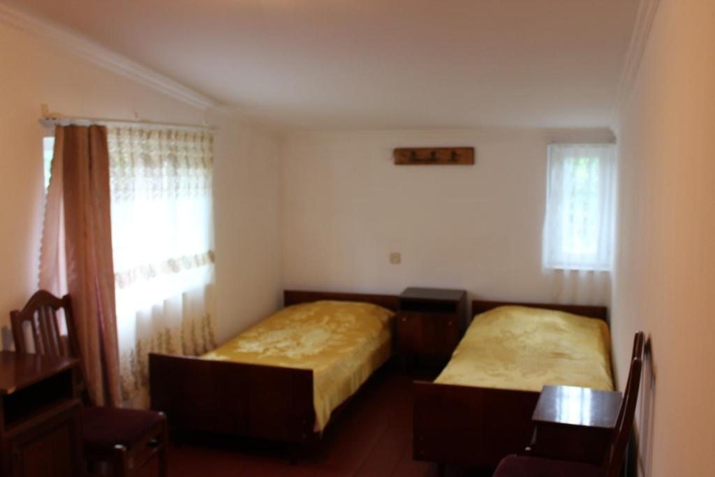 Двухместный (Бюджетный двухместный номер с 1 кроватью) хостела Little House, Ахалцихе