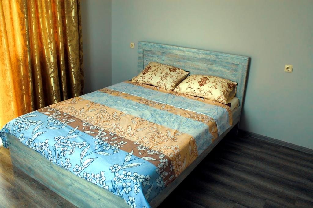 Двухместный (Двухместный номер Делюкс с 1 кроватью и ванной) гостевого дома TEDOS GUEST HOUS, Махинджаури