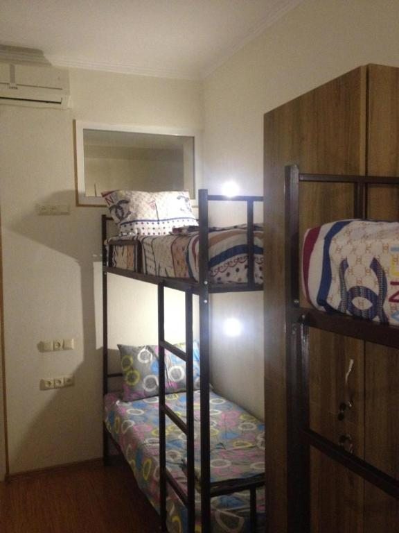 Номер (Кровать в общем 8-местном номере) хостела Hostel 17, Тбилиси