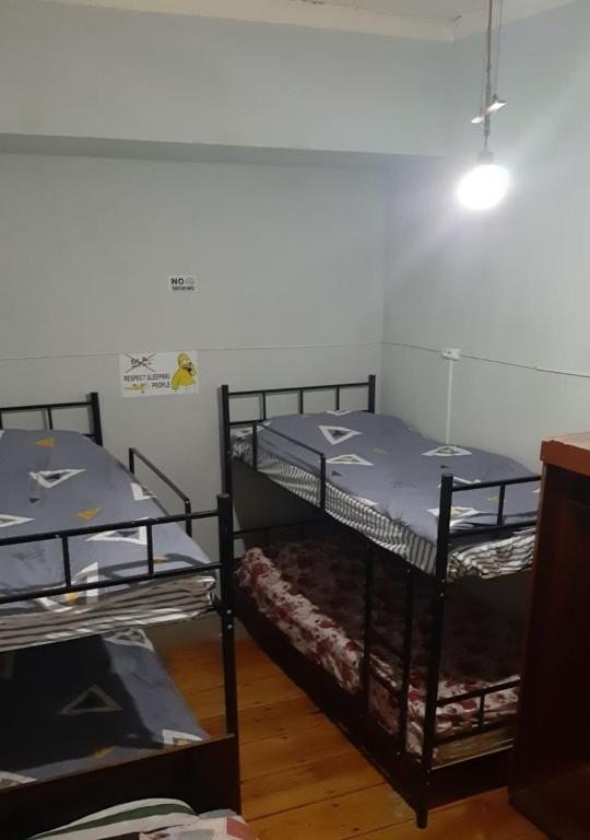 Номер (Кровать в общем номере для мужчин и женщин с 5 кроватями.) хостела O&A Hostel, Тбилиси