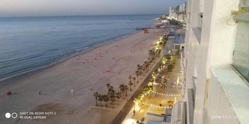 Апартаменты (Апартаменты с видом на море), Apart Hotel TLV/Bat Yam Beach Front 1207