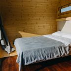 Капсула (River Lodge), Загородный отель Pine River