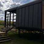 Коттедж (Family Lodge), Загородный отель Pine River