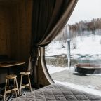 Капсула (River Lodge - SPA), Загородный отель Pine River