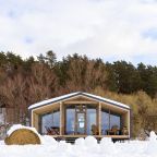 Коттедж (River House), Загородный отель Pine River