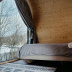 Капсула (River Lodge), Загородный отель Pine River