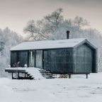 Дом (Студия Topol), Загородный отель Pine River