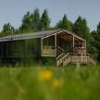Коттедж (Райдер Хаус), Загородный отель Pine River