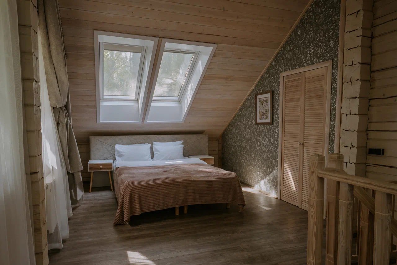 Люкс (Номер), Загородный отель Pine River