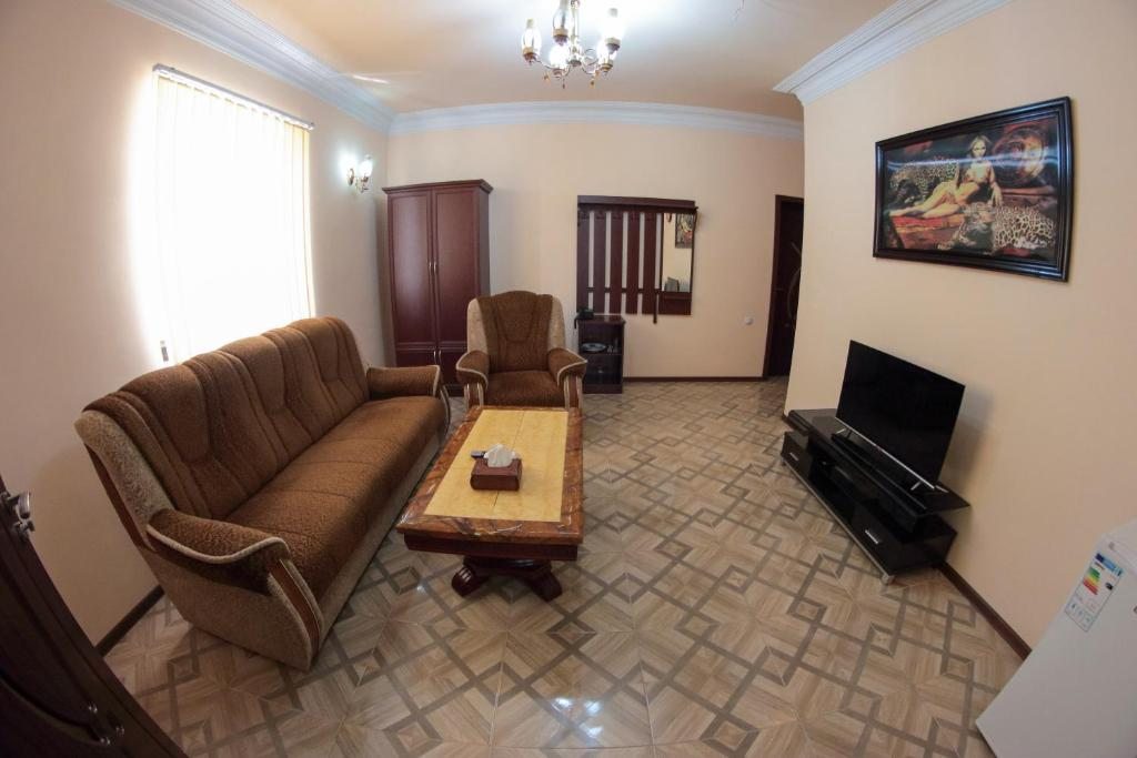 Двухместный (Бюджетный двухместный номер с 1 кроватью) отеля Гарун, Гюмри