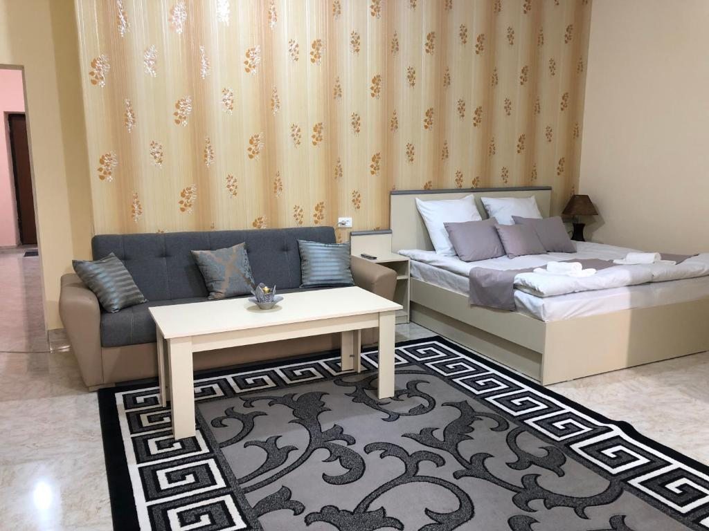 Трехместный (Трехместный номер «Комфорт» с душем), Lind Guest House B&B