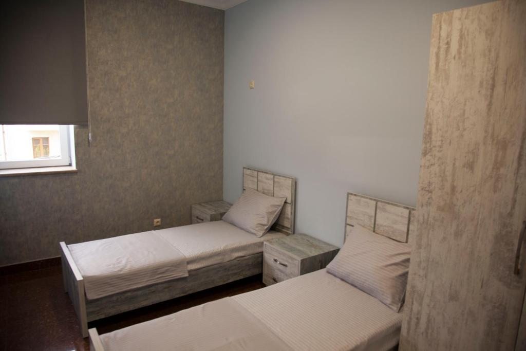 Двухместный (Бюджетный двухместный номер с 1 кроватью или 2 отдельными кроватями) хостела Liko, Ереван