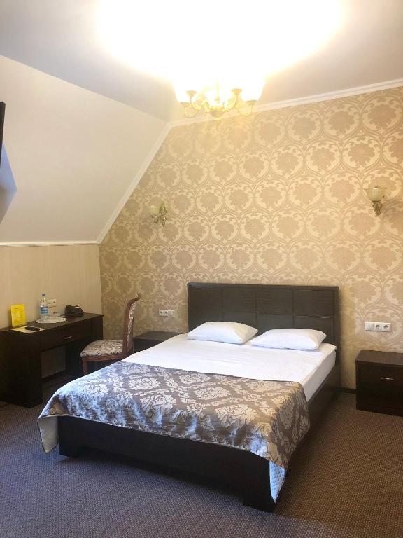 Двухместный (Бюджетный двухместный номер с 1 кроватью) гостиницы KaroZA, Петровское