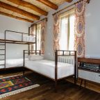 Номер (Односпальная кровать в общем номере для мужчин и женщин), Dervish Hostel