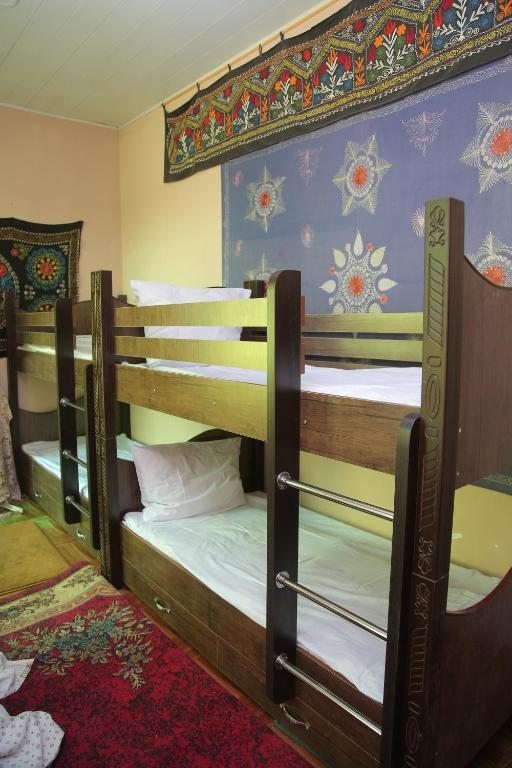 Номер (Общий шестиместный номер для мужчин и женщин), Hostel Gulsara