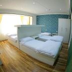 Номер (Кровать в общем 6-местном номере), MANIJA Hostel