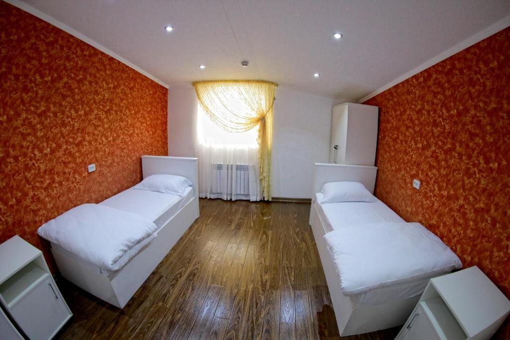 Двухместный (Бюджетный двухместный номер с 1 кроватью) хостела MANIJA Hostel, Самарканд