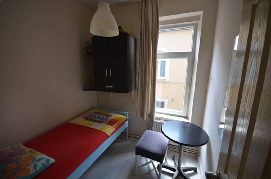 Одноместный (Одноместный номер с собственной ванной комнатой), TAXİM HOSTEL