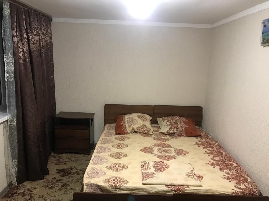 Двухместный (Просторный двухместный номер с 2 отдельными кроватями) гостевого дома Gostevoi dom, Гагра