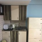 Номер (Кровать в общем 6-местном номере для мужчин и женщин), yolohostel