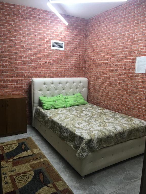 Двухместный (Номер с кроватью размера «queen-size») хостела Family, Алматы
