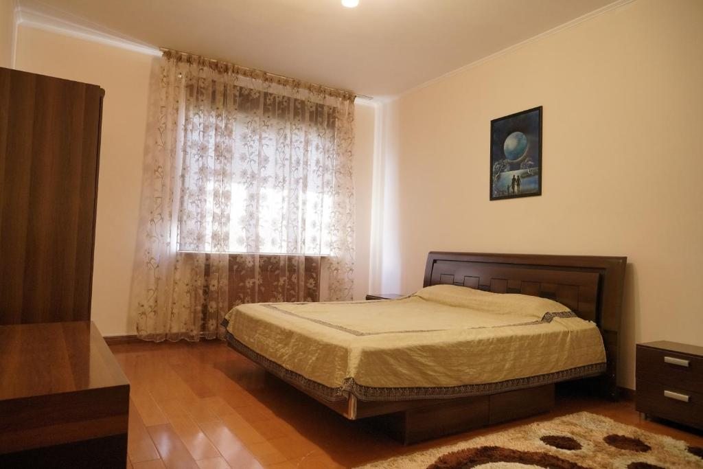 Двухместный (Стандартный двухместный номер с 1 кроватью и вентилятором) хостела Friendly hostel & hotel, Алматы