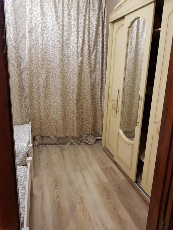Двухместный (Двухместный номер с 2 отдельными кроватями) хостела Stella Hostel, Алматы