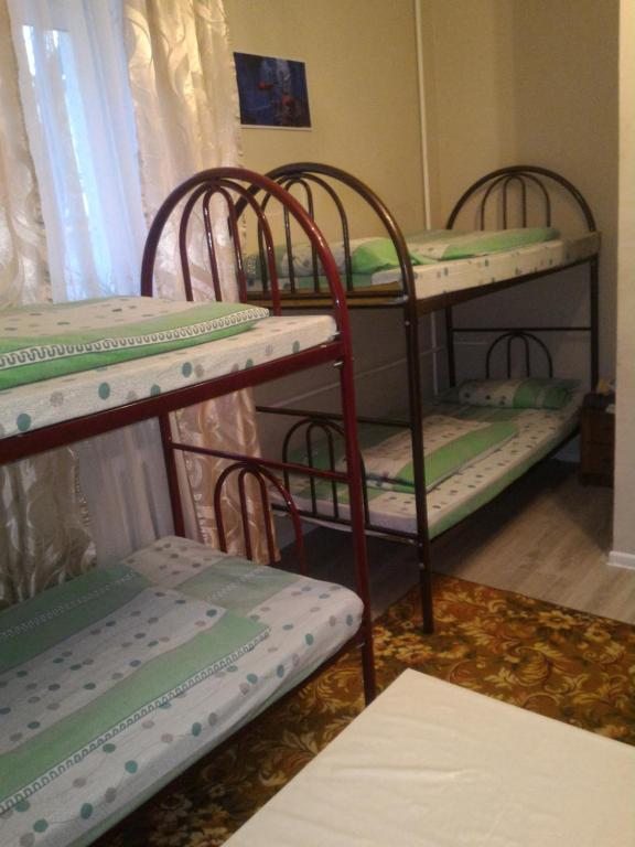 Номер (Кровать в общем 6-местном номере) хостела Welcome, Алматы