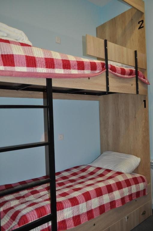 Номер (Кровать в общем номере для женщин с 4 кроватями), Hostel S size