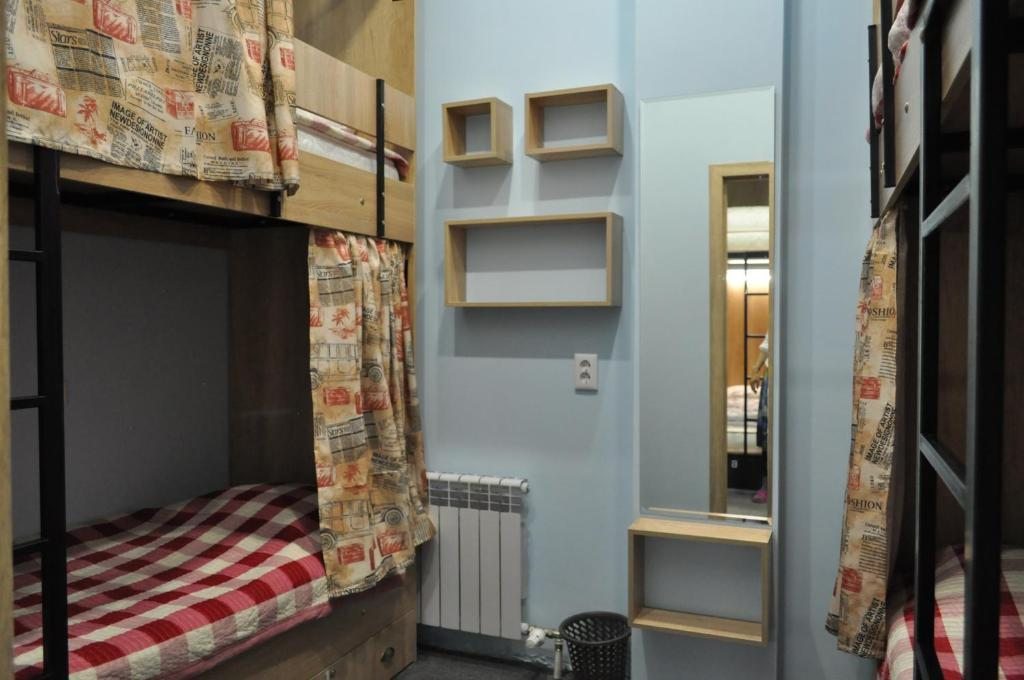 Номер (Кровать в общем 4-местном номере для мужчин и женщин), Hostel S size