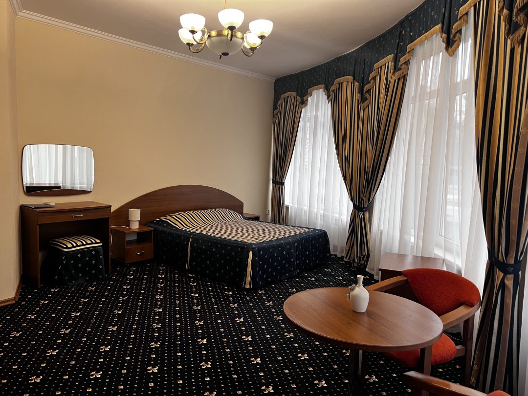 Семейный (Семейный номер) мини-отеля Maks Hotel, Ольгинка