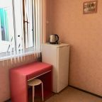 Семейный (Улучшенный семейный номер с 2 спальнями), Гостевой дом Красный
