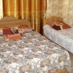 Трехместный (Трехместный номер с ванной), Гостевой дом Светлана на Самбурова