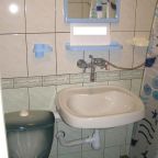 Трехместный (Трехместный номер), Гостевой дом Светлана на Самбурова