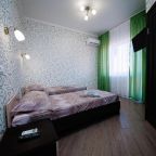 Двухместный (Двухместный номер с 2 отдельными кроватями и балконом.), Гостевой дом ЮжАнна