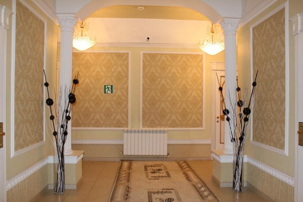 Двухместный (Двухместный номер с 1 кроватью и балконом) отеля Акрополь, Белореченск