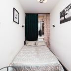 Двухместный (Эконом с 1 двуспальной кроватью, собственным душем и туалетом на этаже), Апартаменты На Невском 136