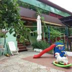 Трехместный (Улучшенный трехместный номер), Гостевой дом у Чёрного моря