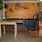 Трехместный (Улучшенный трехместный номер), Гостевой дом у Чёрного моря