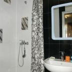 Четырехместный (Четырехместный номер с собственной ванной комнатой), Гостевой дом Жемчужина на Гоголя