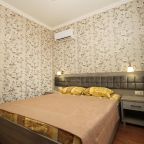 Дом (Вип дом), Гостевой дом Золотая Миля на Кирова
