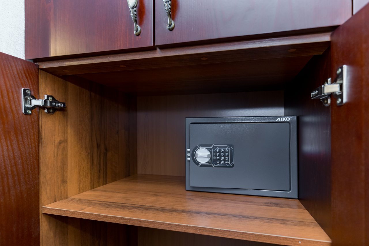 Полулюкс (Комфорт), Меблированные комнаты Мария на Симферопольском